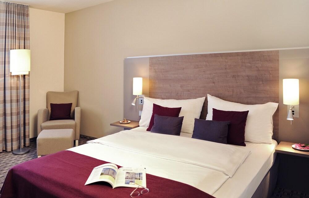 Mercure Frankfurt Ost Hotel 4*